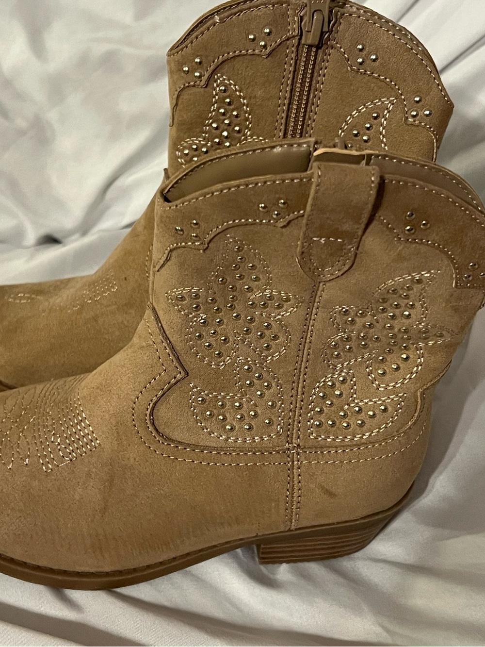 art class Tan Studded Suede Kids Western Boots